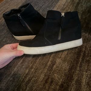Platform height heel sneakers